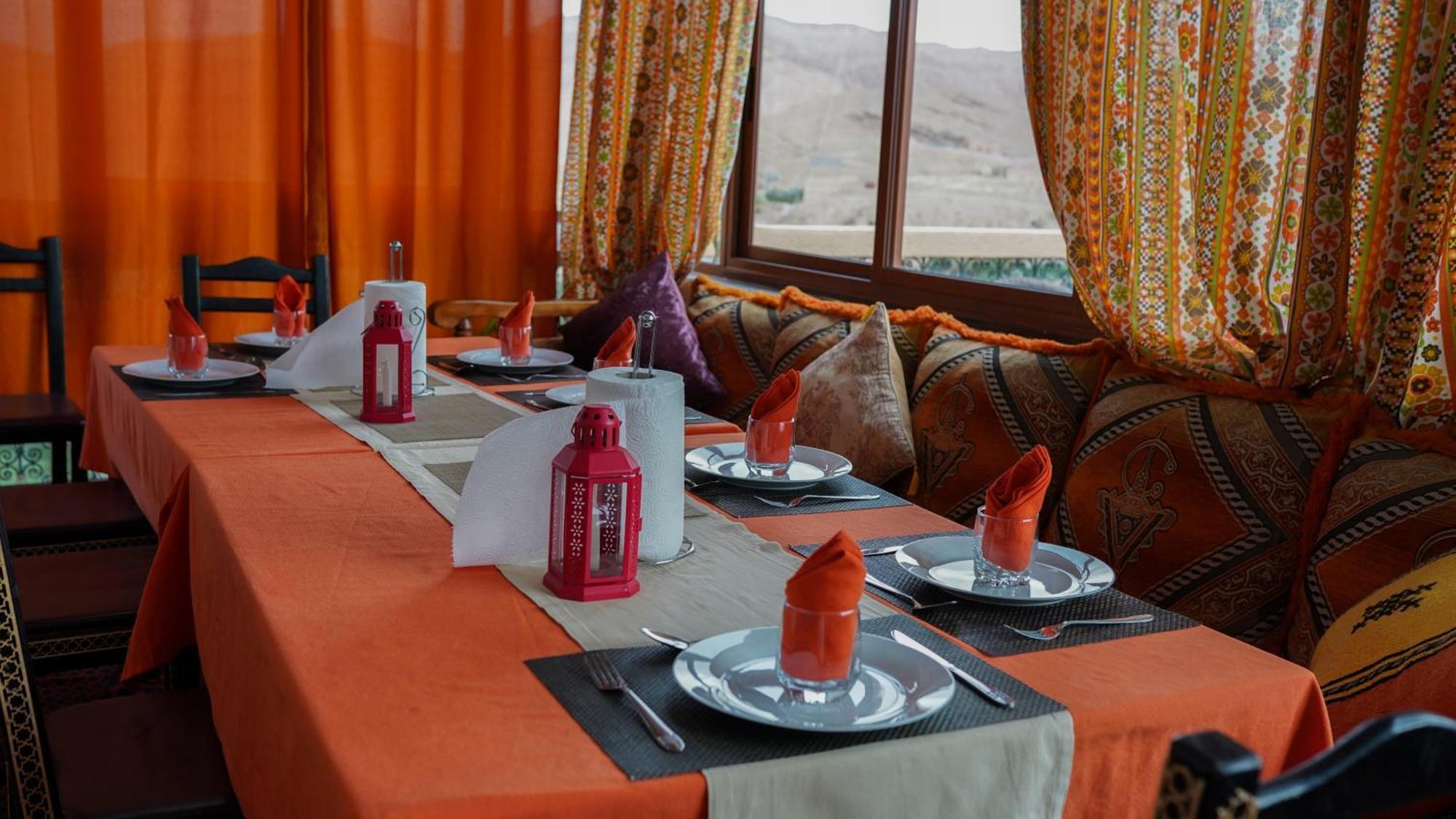 Bed and Breakfast Dar Essyaha Aït Ben Ali Exterior foto