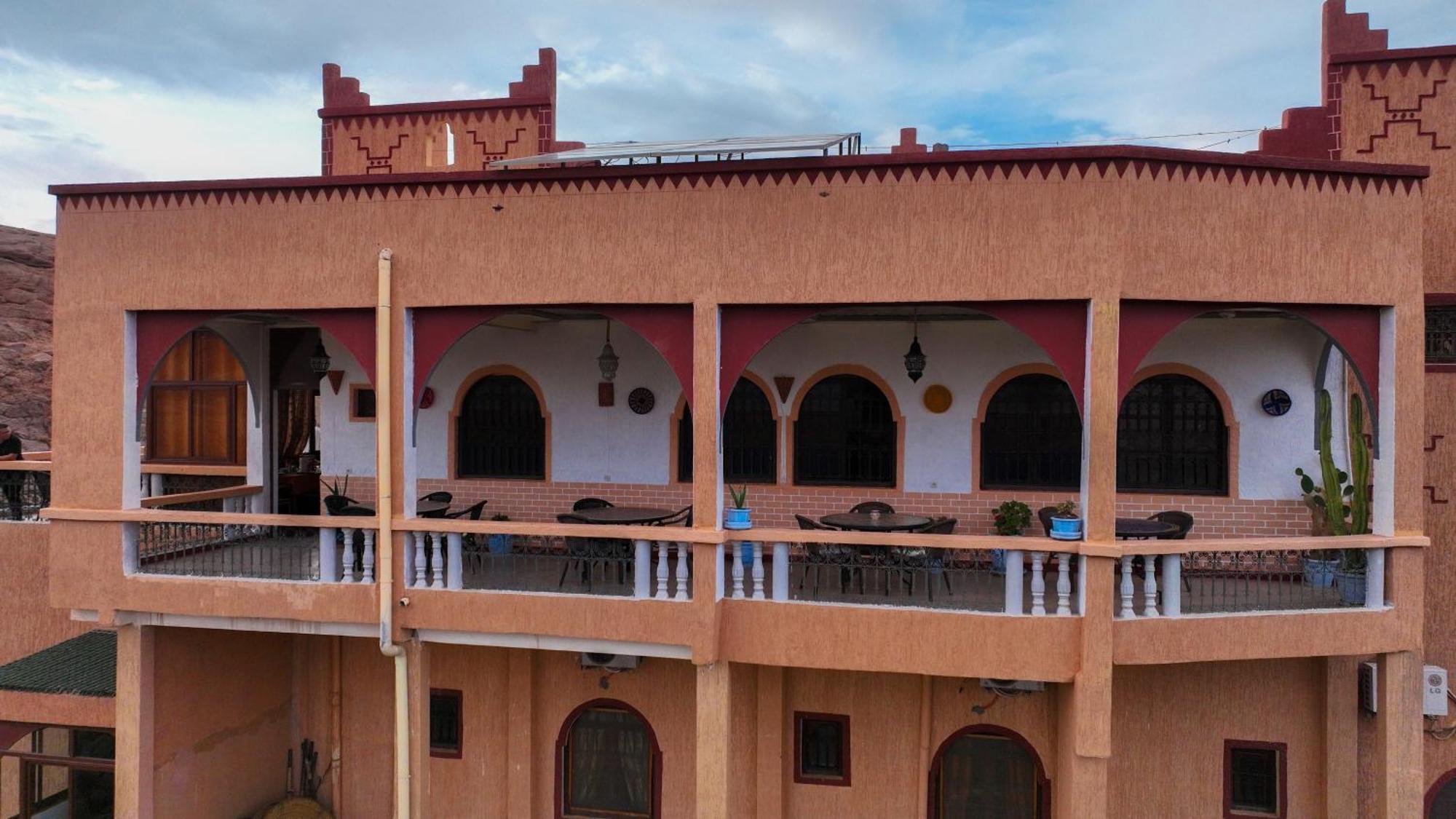 Bed and Breakfast Dar Essyaha Aït Ben Ali Exterior foto