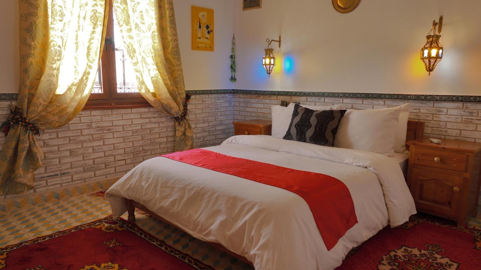 Bed and Breakfast Dar Essyaha Aït Ben Ali Exterior foto