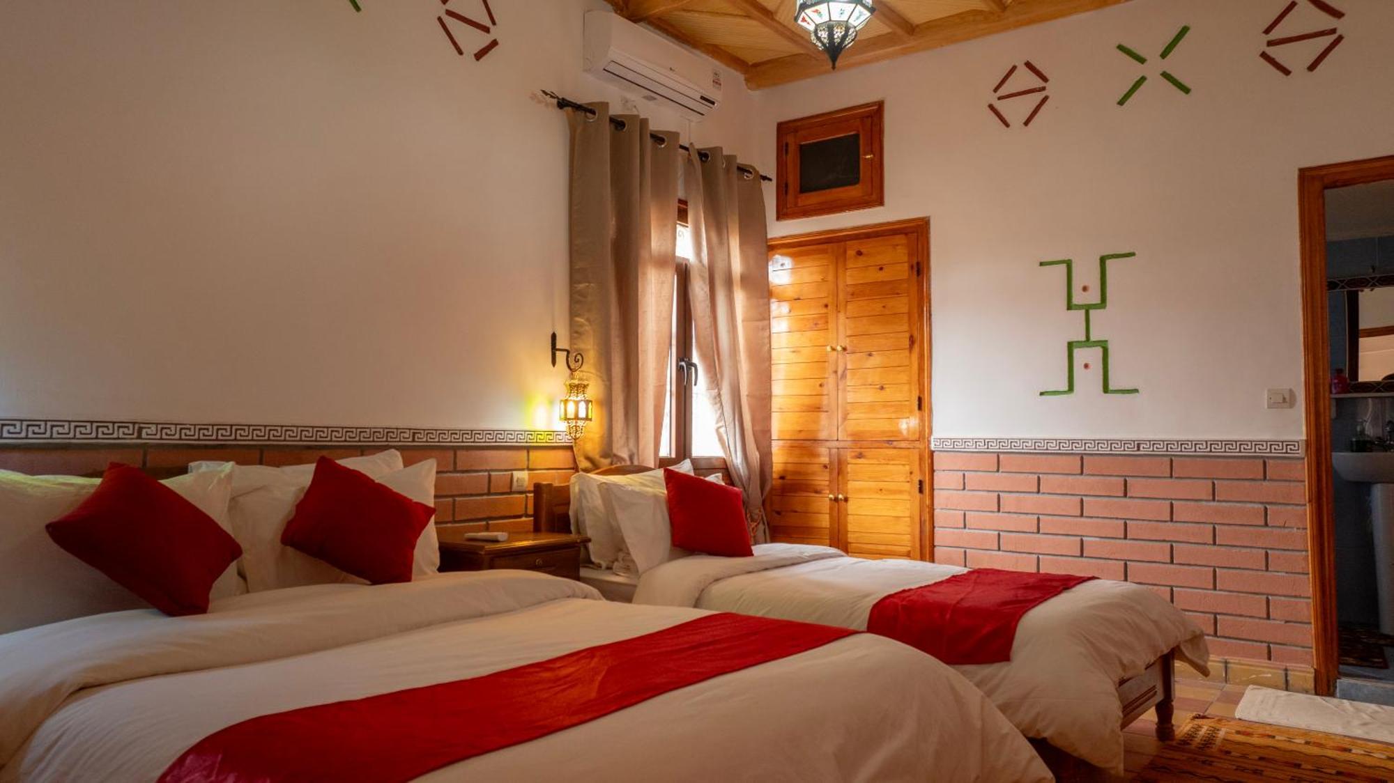 Bed and Breakfast Dar Essyaha Aït Ben Ali Exterior foto